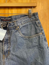 Load image into Gallery viewer, Size 14 Halston Jeanswear Blue Women's Jeans