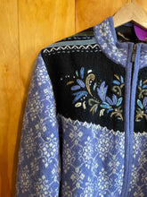 Load image into Gallery viewer, Size Medium Icelandic Design Lavender Women's Sweater & Sweatshirt