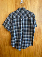 Load image into Gallery viewer, Size L BJ-R Men's Short Sleeve Shirt