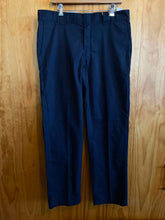 Load image into Gallery viewer, Size 36x32 Dickies Men's Pants