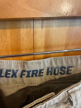 Load image into Gallery viewer, Size 32 Duluth Trading Men's Pants
