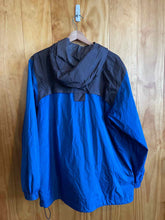 Load image into Gallery viewer, Size Large Cabelas Men's Rain Jacket