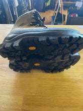 Load image into Gallery viewer, 10.5 EMS Men's Boots
