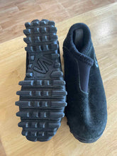 Load image into Gallery viewer, 8 Salomon Men's Shoes
