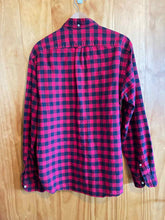 Load image into Gallery viewer, Size L J Crew Men&#39;s Flannel
