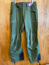 Load image into Gallery viewer, Size 32 Patagonia Men's Snow Pants
