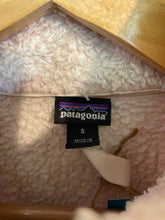 Load image into Gallery viewer, Women Size Small Patagonia Cream Women's Jacket
