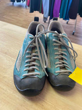 Load image into Gallery viewer, Shoe Size 7.5 Asolo Blue Hiking Shoes
