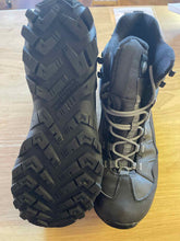 Load image into Gallery viewer, 12 Merrell Men&#39;s Boots
