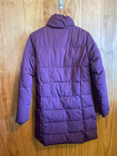 Load image into Gallery viewer, Women Size XS Boulder Gear Magenta Women&#39;s Winter Jacket
