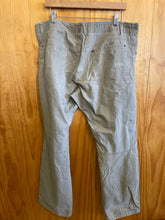 Load image into Gallery viewer, Size 38 Kuhl Men's Pants
