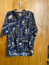 Load image into Gallery viewer, Size X-Large Men's Short Sleeve Shirt
