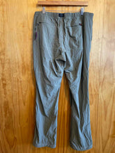Load image into Gallery viewer, Size Large Gramicci Green Women's Hiking Pants
