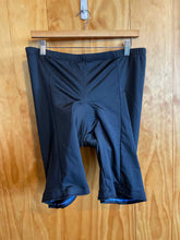 Load image into Gallery viewer, Aero Tech Designs Womens 4XL Cycling Clothing
