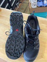 Load image into Gallery viewer, 12.5 Salomon Men's Hiking Shoes
