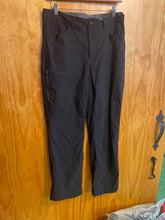 Load image into Gallery viewer, Size 32 Eddie Bauer Men's Pants
