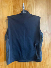 Load image into Gallery viewer, Size Medium Pearl Izumi Black Women&#39;s Vest
