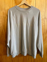 Load image into Gallery viewer, Size XL Columbia Light Gray Women's Sweater &amp; Sweatshirt
