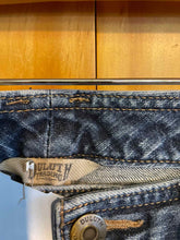 Load image into Gallery viewer, Size 12x31 Duluth Trading Co. Blue Women's Jeans
