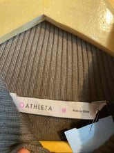 Load image into Gallery viewer, Size M Prana Brown Women&#39;s Sweater &amp; Sweatshirt
