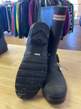Load image into Gallery viewer, Women's Shoe Size 9 Hunter Black Rain Boots
