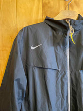 Load image into Gallery viewer, Size XXL Nike Men's Light Jacket
