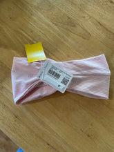 Load image into Gallery viewer, Lululemon Headband
