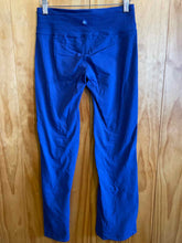 Load image into Gallery viewer, Size Small Prana Blueberry Women's Pants
