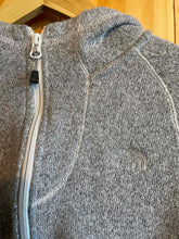 Load image into Gallery viewer, Size S The North Face Heather Women&#39;s Long Sleeve Shirt
