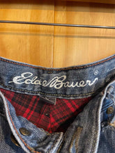 Load image into Gallery viewer, Size 6 Eddie Bauer Blue Women&#39;s Jeans
