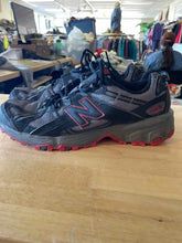 Load image into Gallery viewer, 10 New Balance Men&#39;s Hiking Shoes
