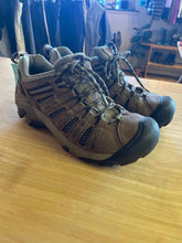 Load image into Gallery viewer, Women's Shoe Size 8 Keen Brown Women's  Casual Shoes
