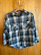 Load image into Gallery viewer, Size Large St John&#39;s Bay Men&#39;s Flannel
