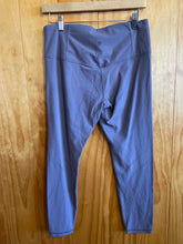 Load image into Gallery viewer, Size L Athleta Purple Women's Leggings
