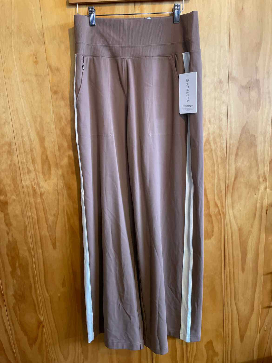 Size M Athleta Light Brown Women's Pants