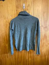 Load image into Gallery viewer, Size Small Madewell Green Women's Long Sleeve Shirt

