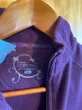 Load image into Gallery viewer, Size Medium Terramar Purple Women&#39;s Long Sleeve Shirt
