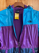 Load image into Gallery viewer, Women Size Medium North Face Women&#39;s Jacket
