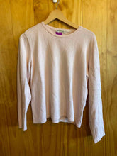 Load image into Gallery viewer, Orvis Pink Women&#39;s Sweater &amp; Sweatshirt
