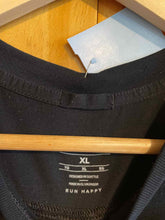 Load image into Gallery viewer, Size XL Brooks Black Women&#39;s Short Sleeve Shirt
