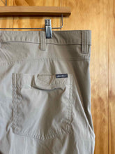 Load image into Gallery viewer, Size 38 Eddie Bauer Men&#39;s Pants
