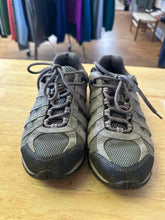 Load image into Gallery viewer, Women's Shoe Size 6 Columbia Grey Hiking Shoes

