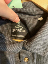 Load image into Gallery viewer, Size XL Prana Men's Short Sleeve Shirt
