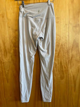 Load image into Gallery viewer, Size 6 Lululemon Grey Women&#39;s Leggings
