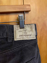 Load image into Gallery viewer, Size 32X32 Patagonia Men's Pants
