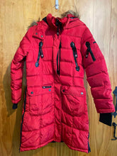 Load image into Gallery viewer, Women Size Medium Canada Weather Gear Red Women's Winter Jacket
