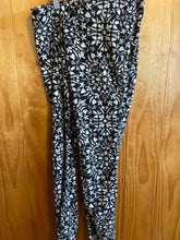Load image into Gallery viewer, Size Large Columbia Black Women's Leggings

