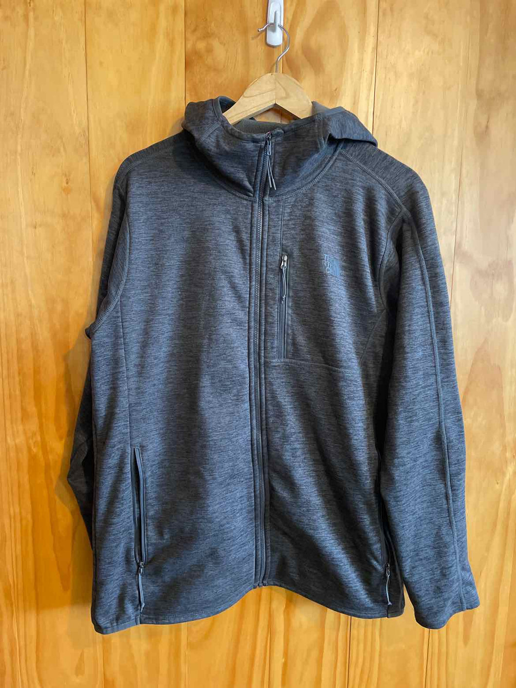 Size Large The North Face Men's Sweater & Sweatshirt