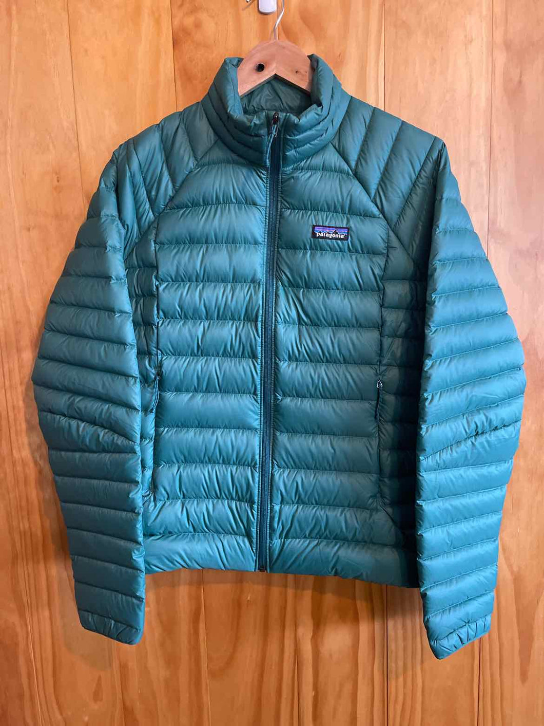 Women Size M Patagonia Teal Women's Jacket