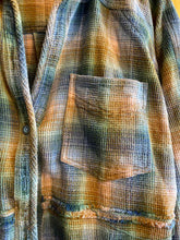 Load image into Gallery viewer, Size M We The Free Blue Women's Flannel

